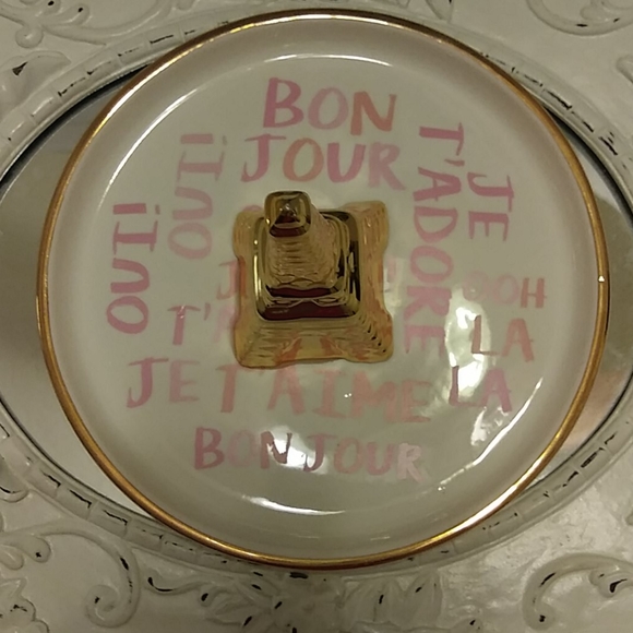 Paris gold Eiffel Tower chic trinket/jewelry dish - Picture 2 of 4